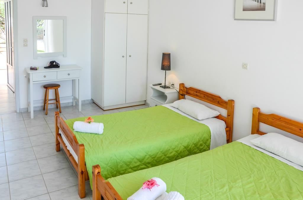 Olive Grove Apts Lithakia  المظهر الخارجي الصورة