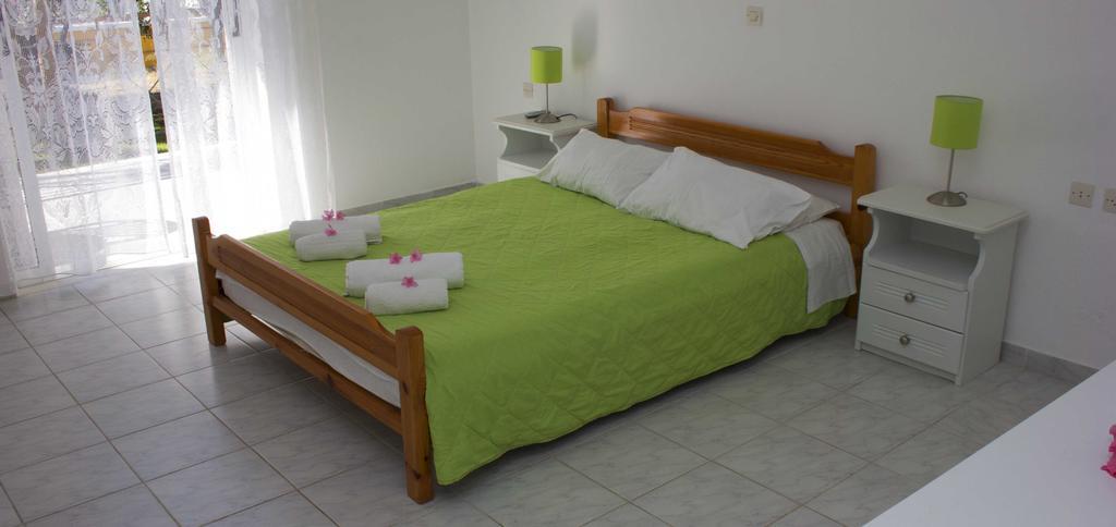 Olive Grove Apts Lithakia  المظهر الخارجي الصورة